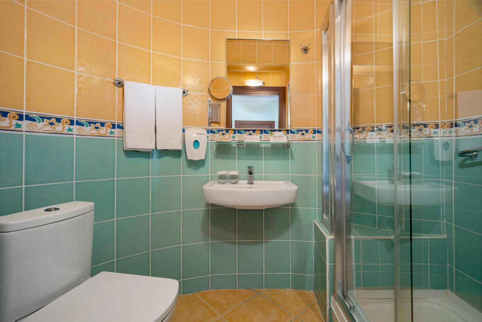 Economy Double Room