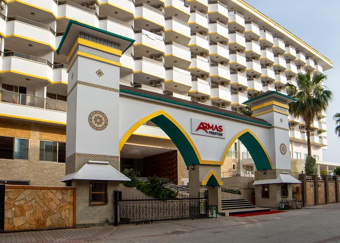 3-Sterne-Hotel: Happy Elegant Hotel