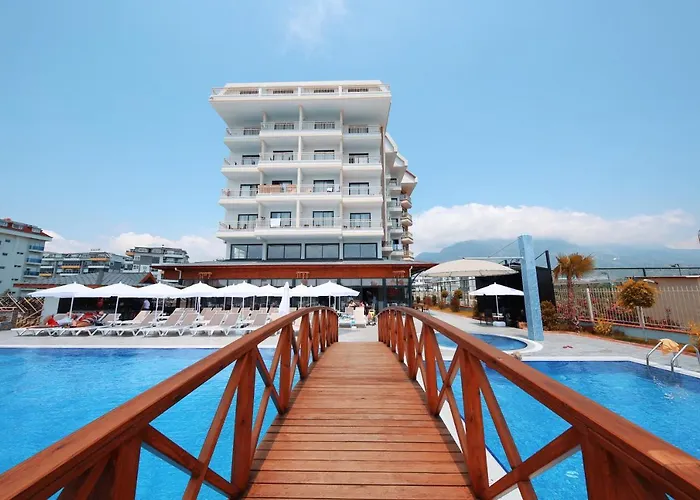 Sey Beach Hotel&Spa